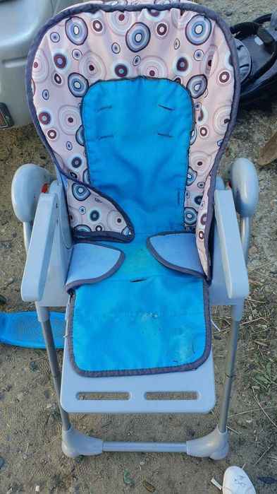 Продам столик для кормления