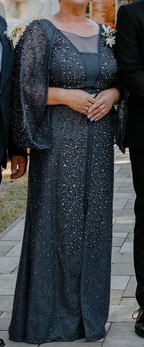 Vand rochie eleganta Madonna