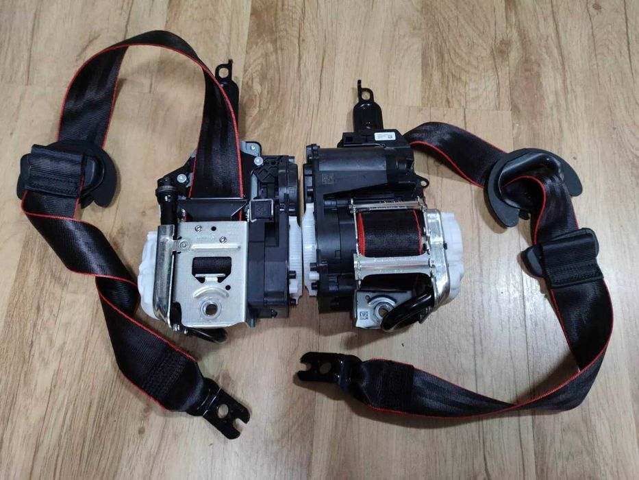 Centuri Siguranta Audi A3 8Y Pre-Safe 2021 Fata New Model