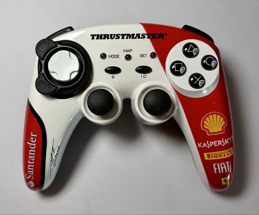 Контролер Thrustmaster Ferrari Wireless – Ferrari 150th Italia V.2