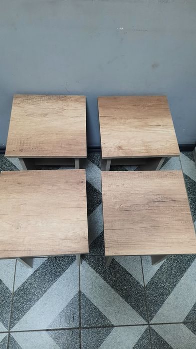 Продам новые табуретки