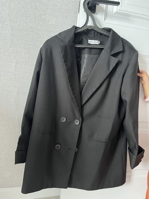 Пиджак сатылады