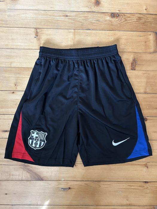 Футболен екип Barcelona