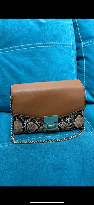 Оригинална чанта VALENTINO