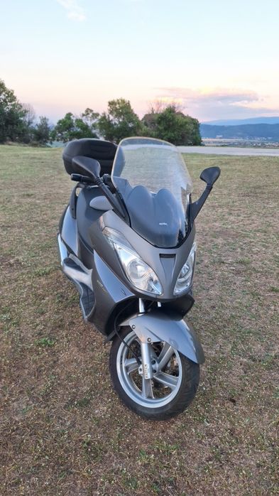Aprilia atlantik 500