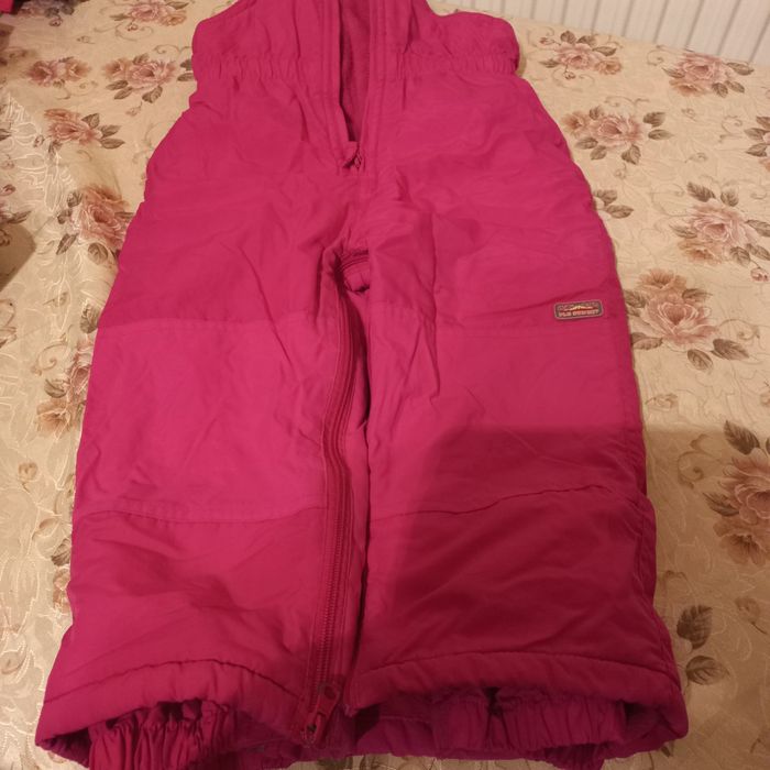 Vând 3 perechi pantaloni ski (schi) 1.5-3 ani