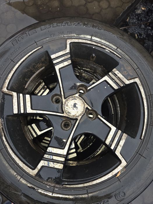 Продам диски литые 4/114.3 r 14