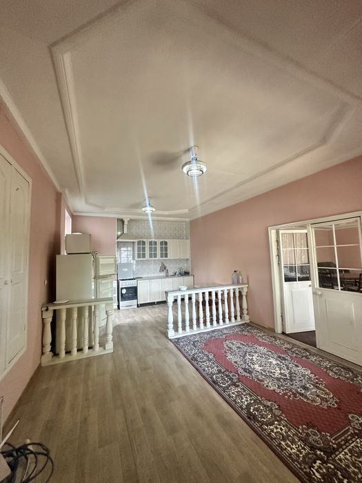 Классный дом 5 комнатная для жиля рядом Госпитальный рынок!