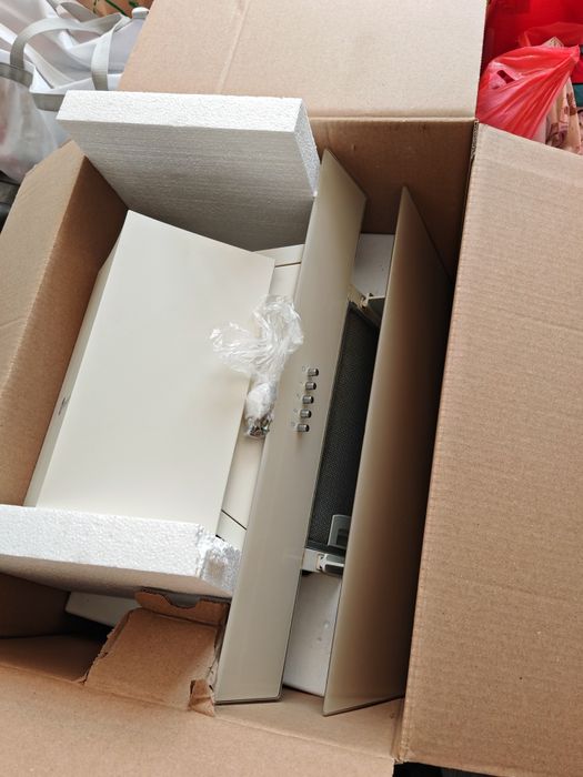 Vând set bucătărie retro studio casa sticla bej