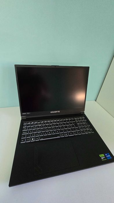 Gigabyte G6 KF i7 13620h RTX 4060 8gb 16gb Ddr5 1tb nvme