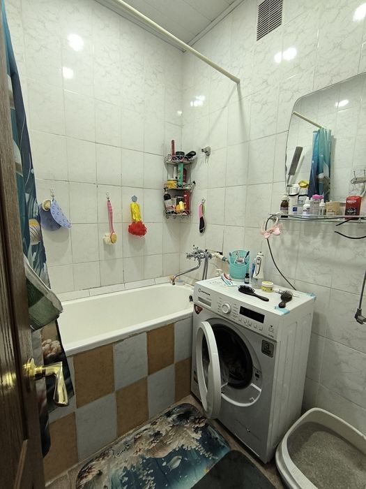 Продаю 3х ком  кв-ру М. Куйлюк-2