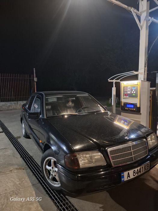 Мерцедес c180 w202