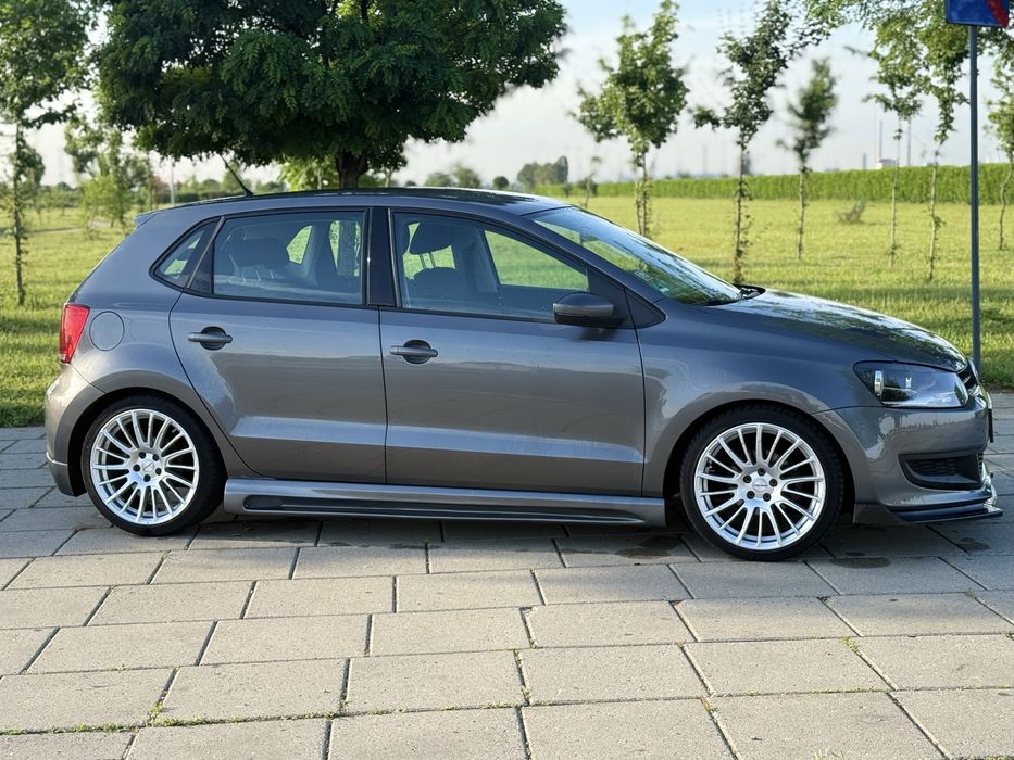 VOLKSWAGEN Polo 2010 — imagine 3