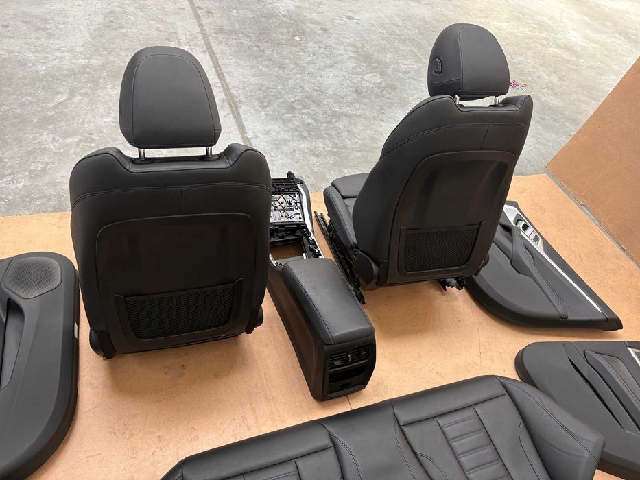Салон БМВ Г26 BMW G26