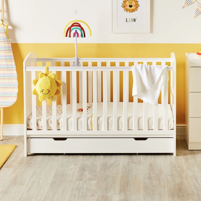 Pătuț 0-> 4 ani Ickle Bubba Coleby + sertar + saltea premium – NOU, nefolosit