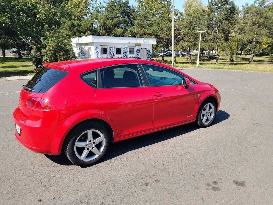 SEAT Leon 2011 — imagine 2