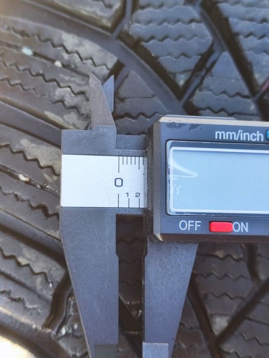 Bridgestone Blizzak 205/65R15 зимни