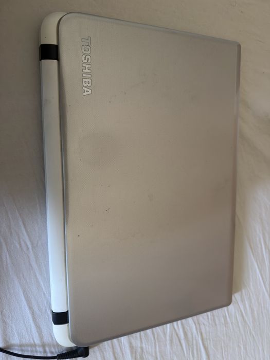 Laptop Toshiba vechi