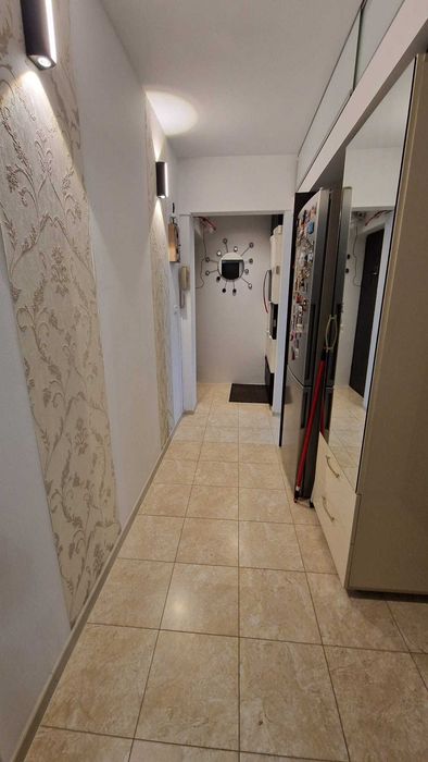 Inchiriere apartament 2 camere Malu Rosu