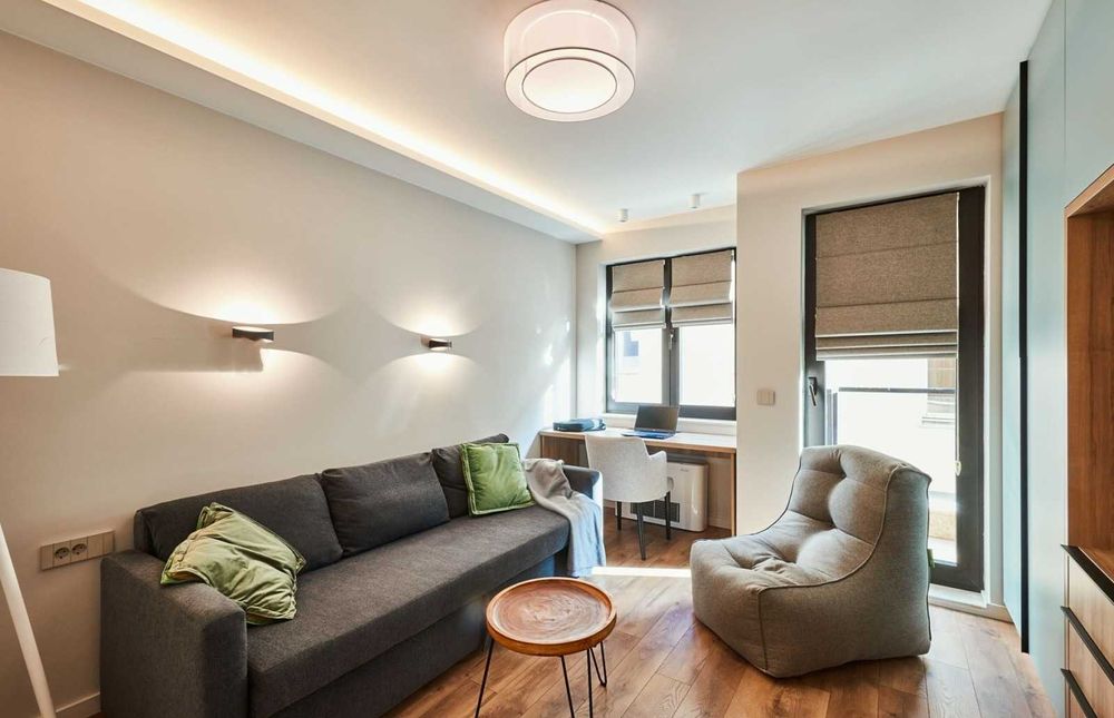 Дава се под наем Четиристаен апартамент в София, Оборище - 170 кв.м за 2500 € - Снимка #4