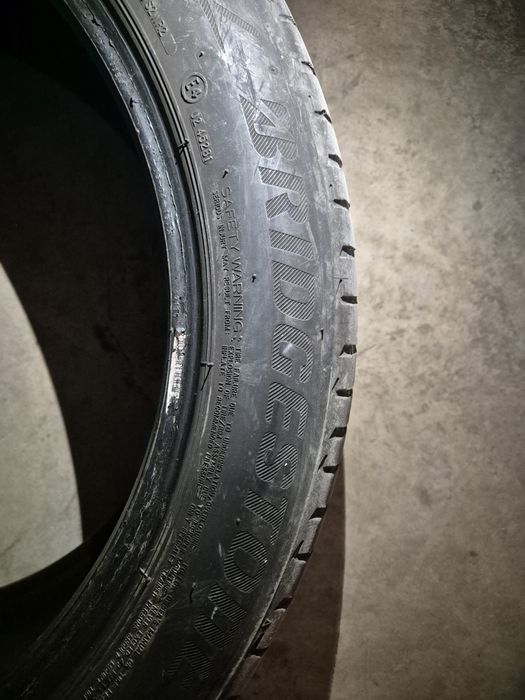 245 45 19 Bridgestone