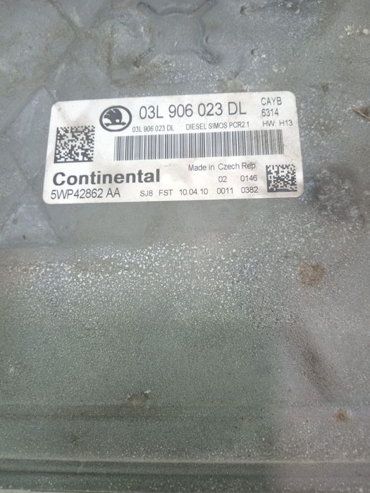 Calculator motor ecu 1.6 tdi cayb 03L906023DL Skoda Fabia 2 [facelift