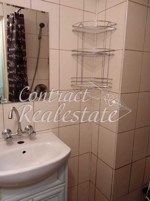 Дава се под наем Двустаен апартамент в Варна, Колхозен пазар - 40 кв.м за 306 € - Снимка #9