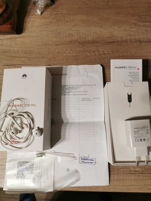 Продавам huawei p30 pro