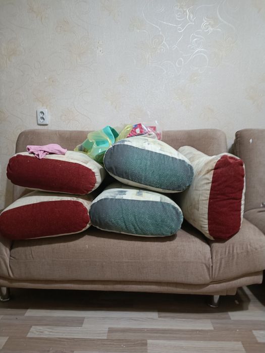 Диван отдам даром