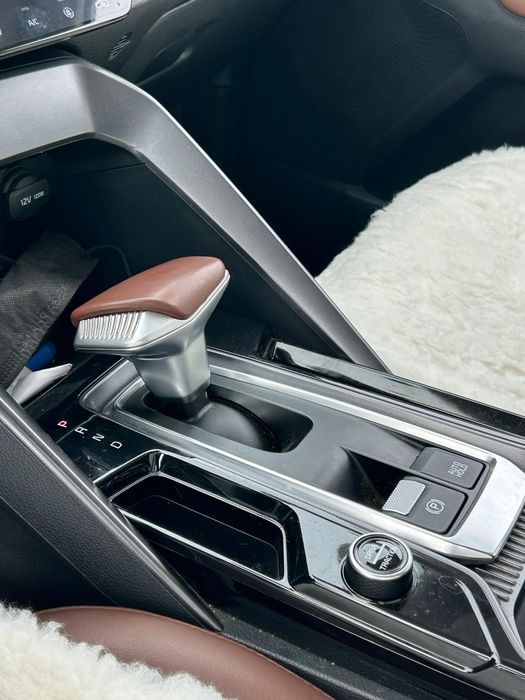 KIA SPORTAGE 2024 года