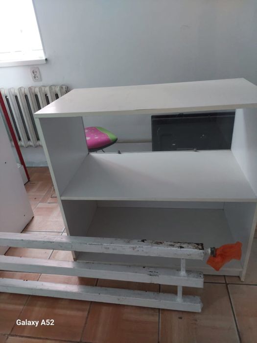 Полка магазинге.