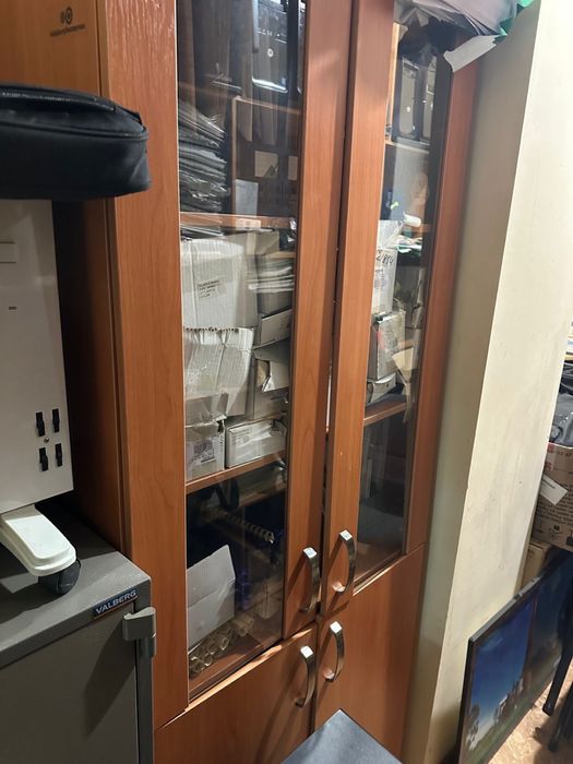 Продам офисную мебель