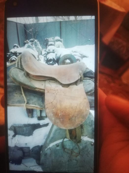 Продам сбруя и 2 седла