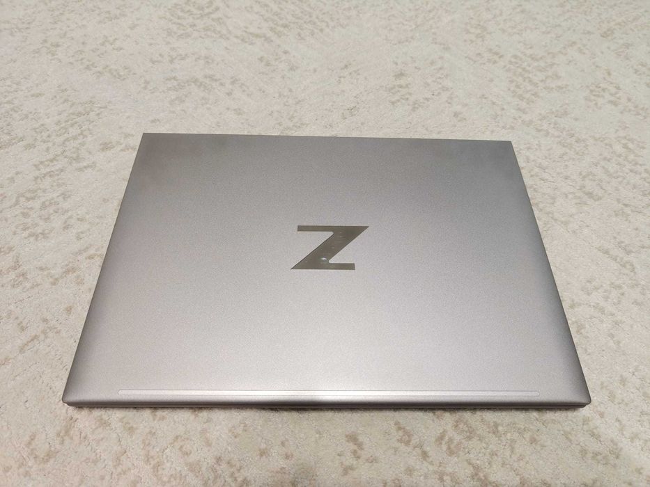 HP ZBook Firefly 14 G9 i7-1265U, 16GB RAM DDR5, 512 SSD NVME