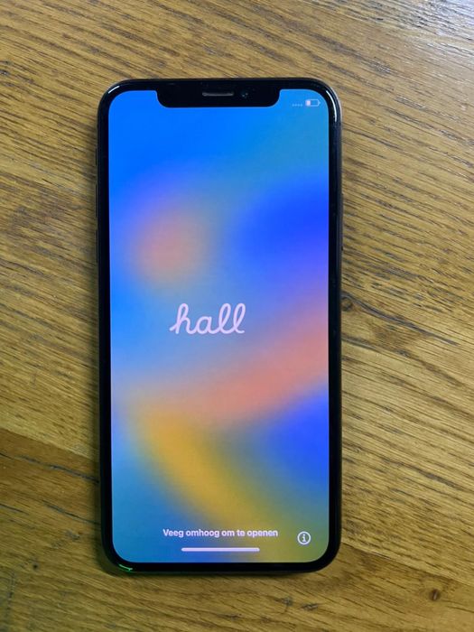 Vând iphone X se vinde urgent!!