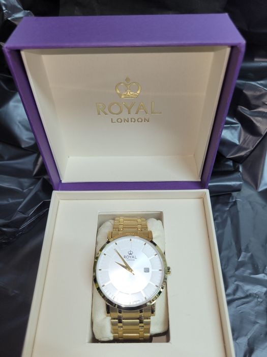 Часы Royal london
