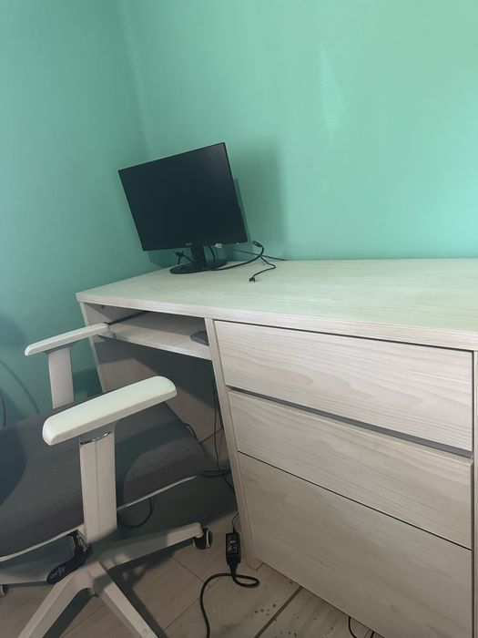 Birou alb stare excellenta