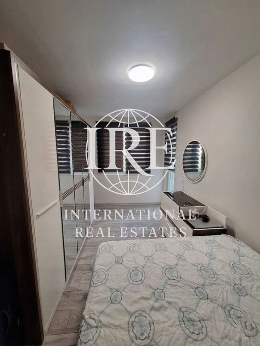 Продава се Тристаен апартамент в Варна, Възраждане 1 - 100 кв.м за 1198 €/кв.м - Снимка #5