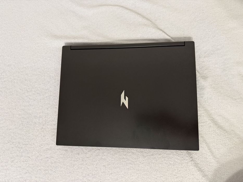 Продавам геймърски лаптоп Acer Nitro V 16 (ANV16-71) RTX 4060  i7-14650HX | 32GB DDR5 | С Гаранция