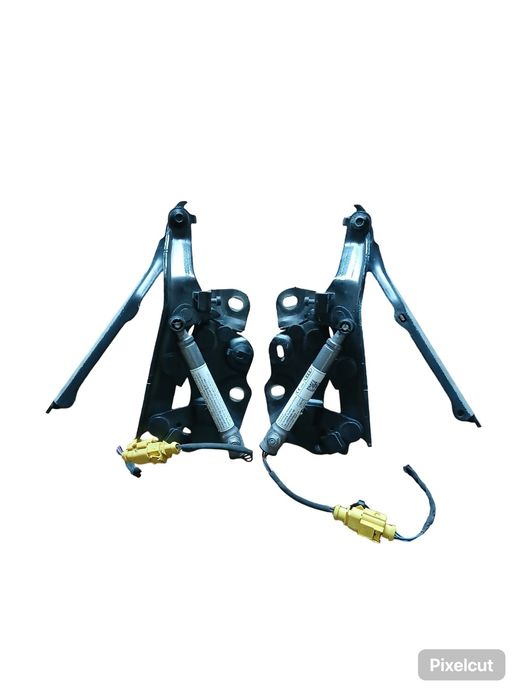 Balamale Capota Cu Capse Pirotehnice Audi A3 8V 2012 - > 8V0823823F