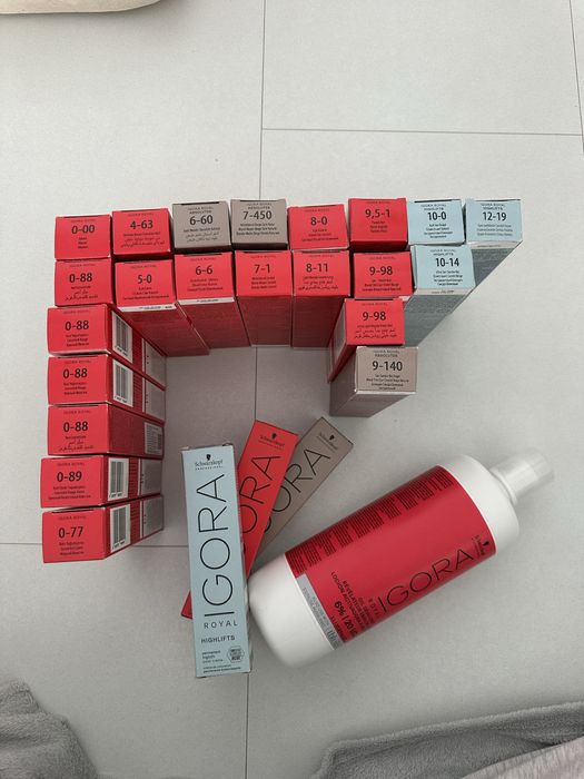 Lot Schwarzkopf Professional - toner, vopsea permanentă, oxidant si pudra 7ton