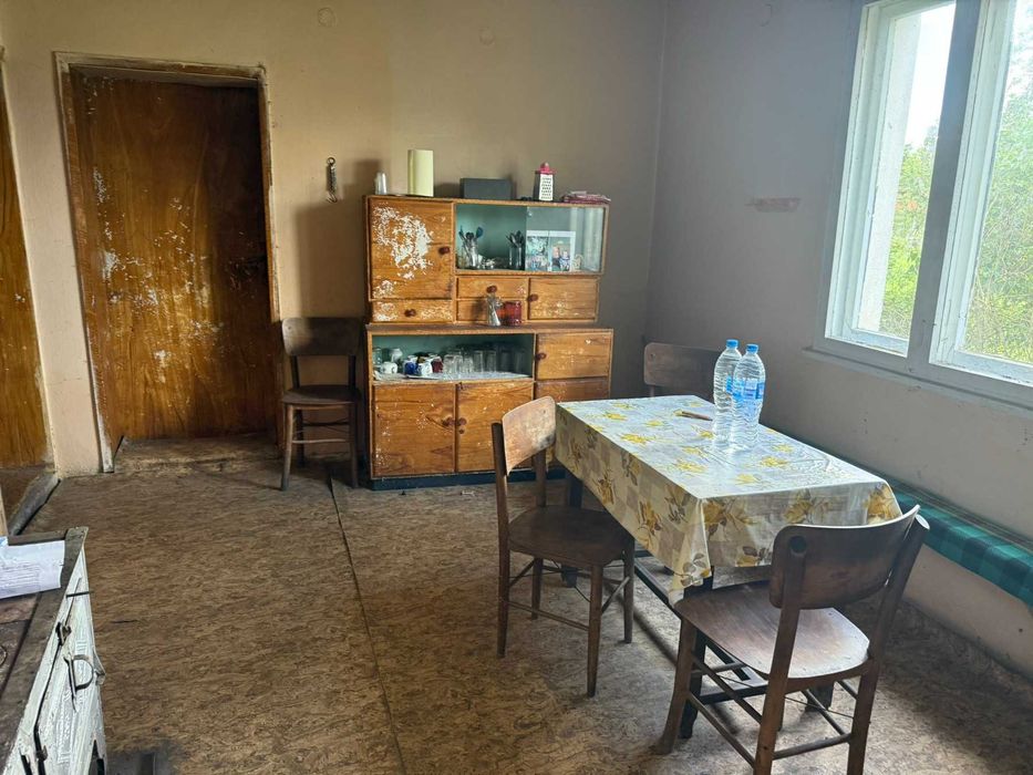 Продава се Къща в с. Гюешево, Област Кюстендил - 160 кв.м за 208 €/кв.м - Снимка #12