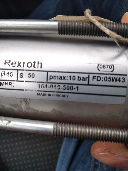 Rexroth,0670,  10 бара,хидравличен цилиндър