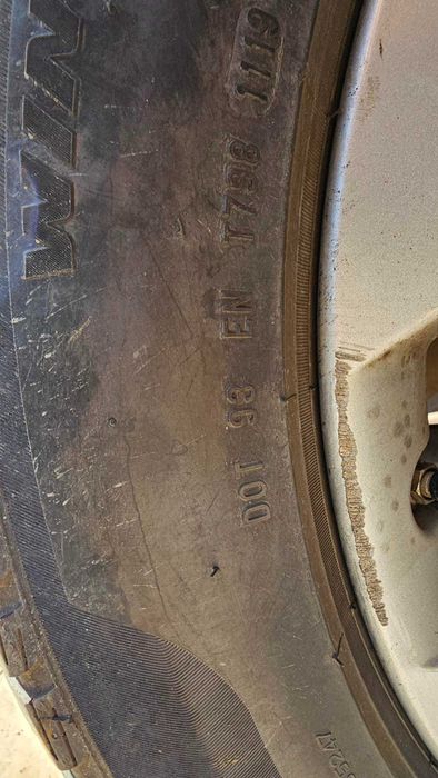 Джанти BMW F48 с датчици за налягане и зимни гуми Pirelli 225/55 R17