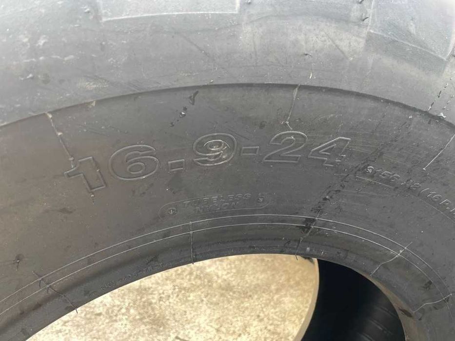 Anvelope noi industriale 16.9-24 cu 16pliuri livrare Cauciucuri buldo
