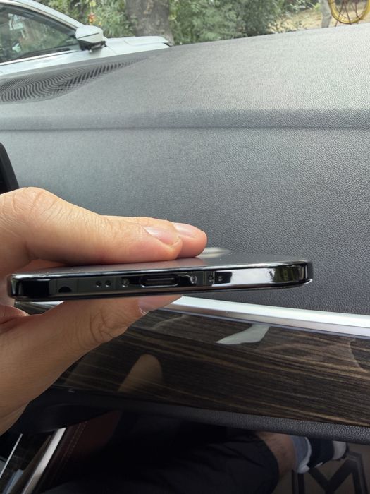 Продам IPhone Air 256gb черный