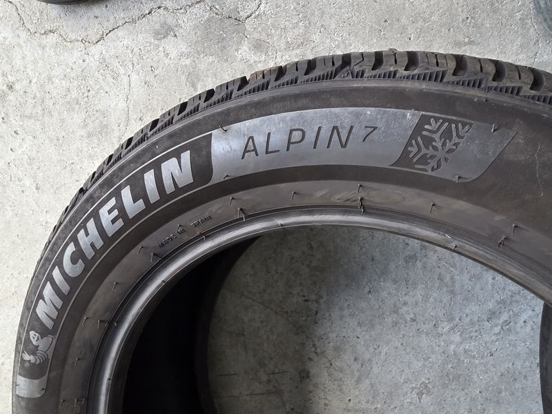 235/55/18 MICHELIN 4бр