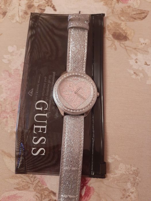 Ceas Guess Love Note editie limitata SUA
