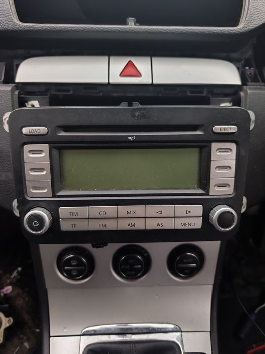 Sertărașe bord cu trimuri și buton avarii Volkswagen Passat B6