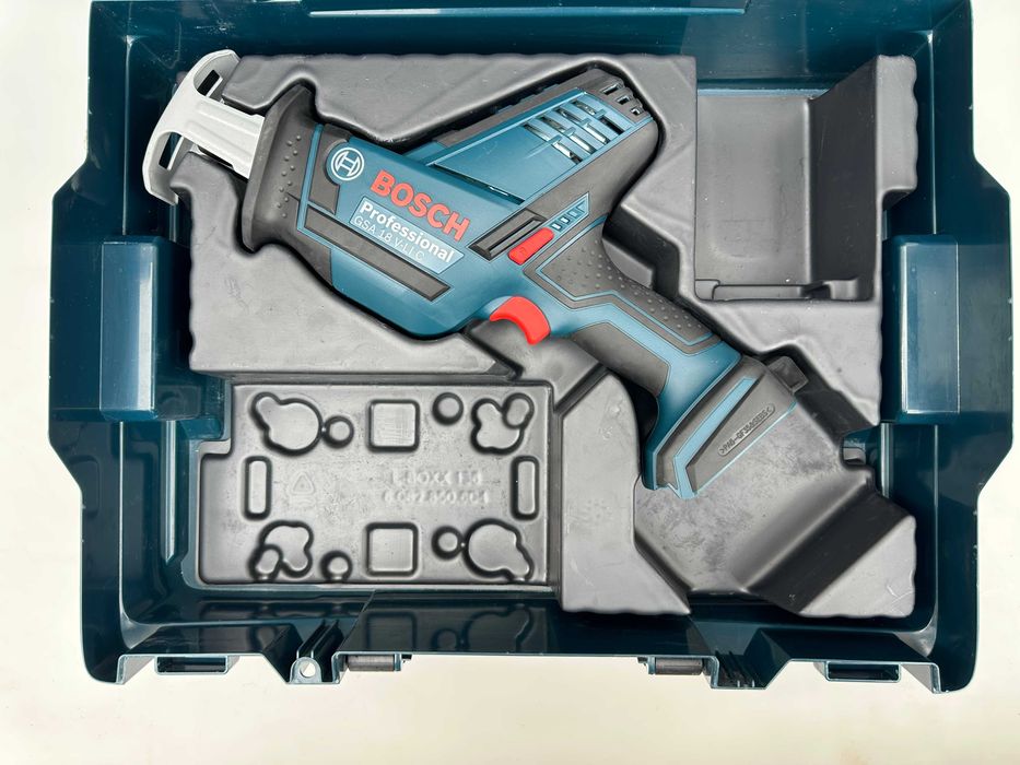 BOSCH GSA 18 V-Li C - Акумулаторен саблен трион 18V неразличим от нов!